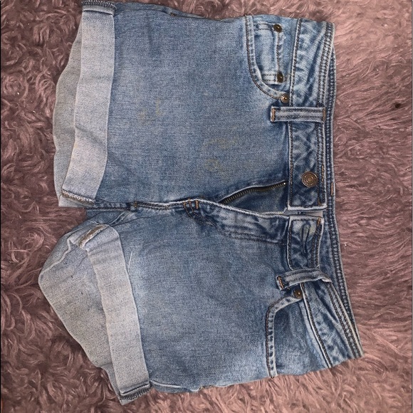 GAP Pants - GAP bootcut denim jean shorts size small